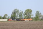 BNSF 4599 CN 3282